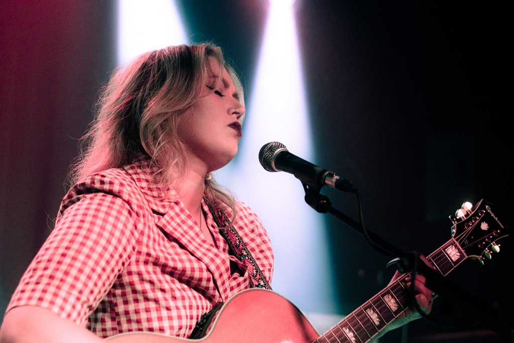 Photo of Hannah Michell 