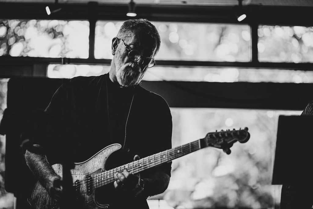 Photo of Pete Hyde & The Vieillards