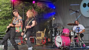 Photo of the artist Bleeding Hearts