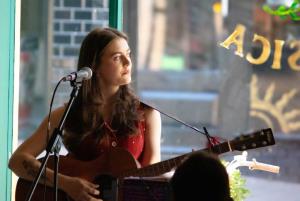 Photo of the artist Catalana