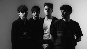 Photo of the artist Chasing Kites