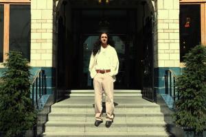 Photo of the artist Darius Zaltash