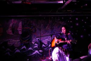 Photo of the artist Harri Parkinson