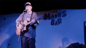 Photo of the artist Taylor Lewis