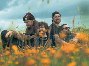 Photo of the artist YUNGOLD